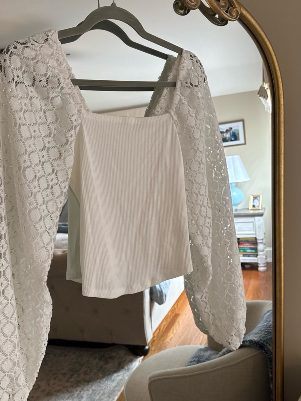 Wishlist White Lace Balloon Sleeve Square Neck Camisole